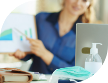woman doing online presentation